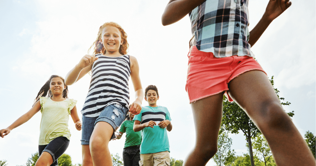 5 fun ways to get kids moving - InnoHEALTH magazine - featured image